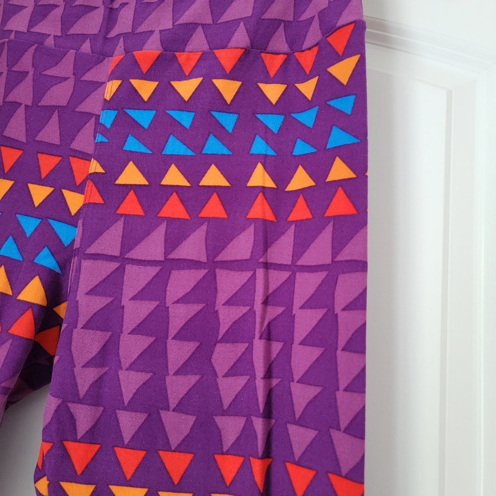 🥰 LuLaRoe Tall & Curvy Leggings